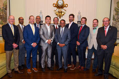 Dr. Shapiro with members of the Department of Neurosurgery residency program.